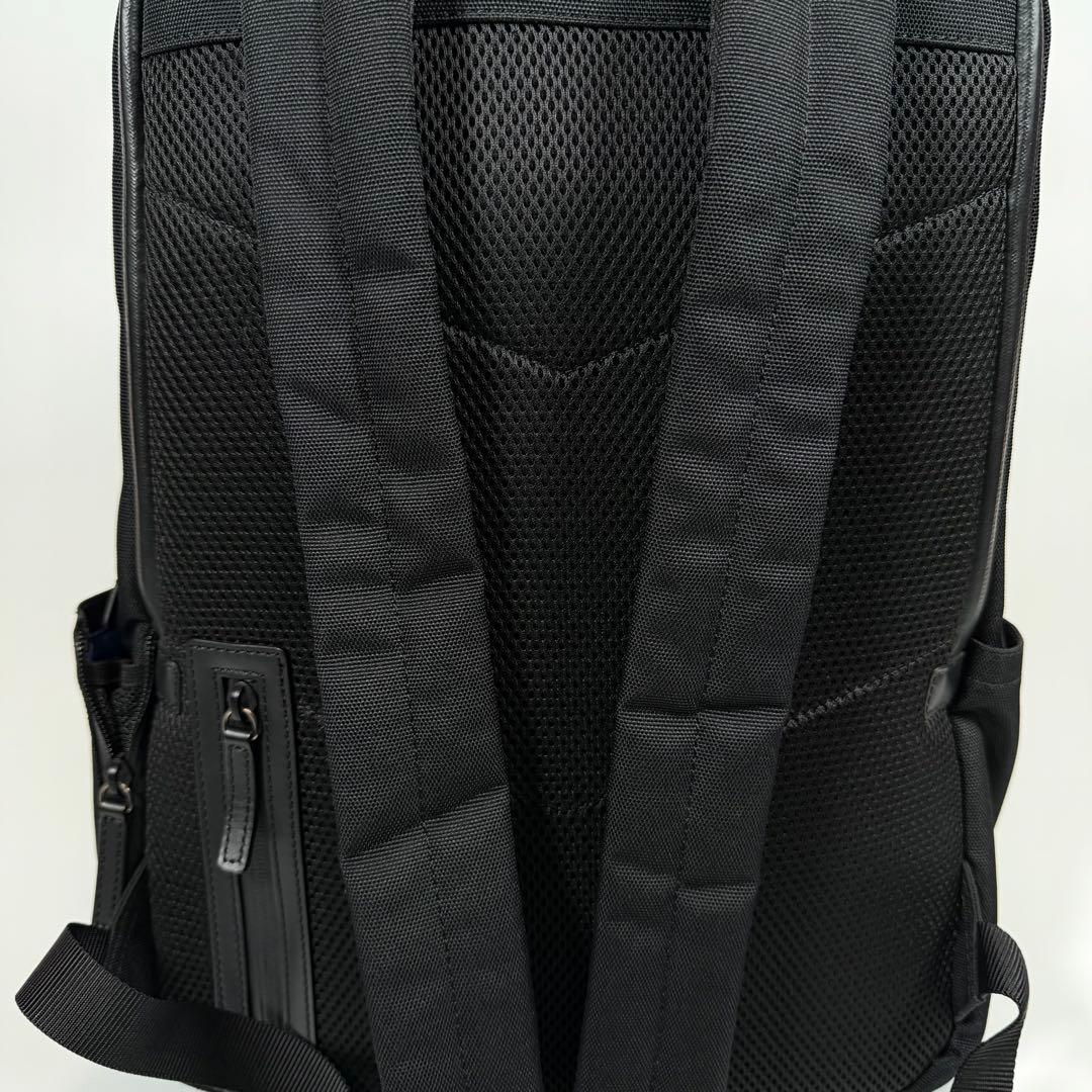 【極美品】【現行】アニエスベー　リュック　ナイロン　ブラック　メンズ　レディース