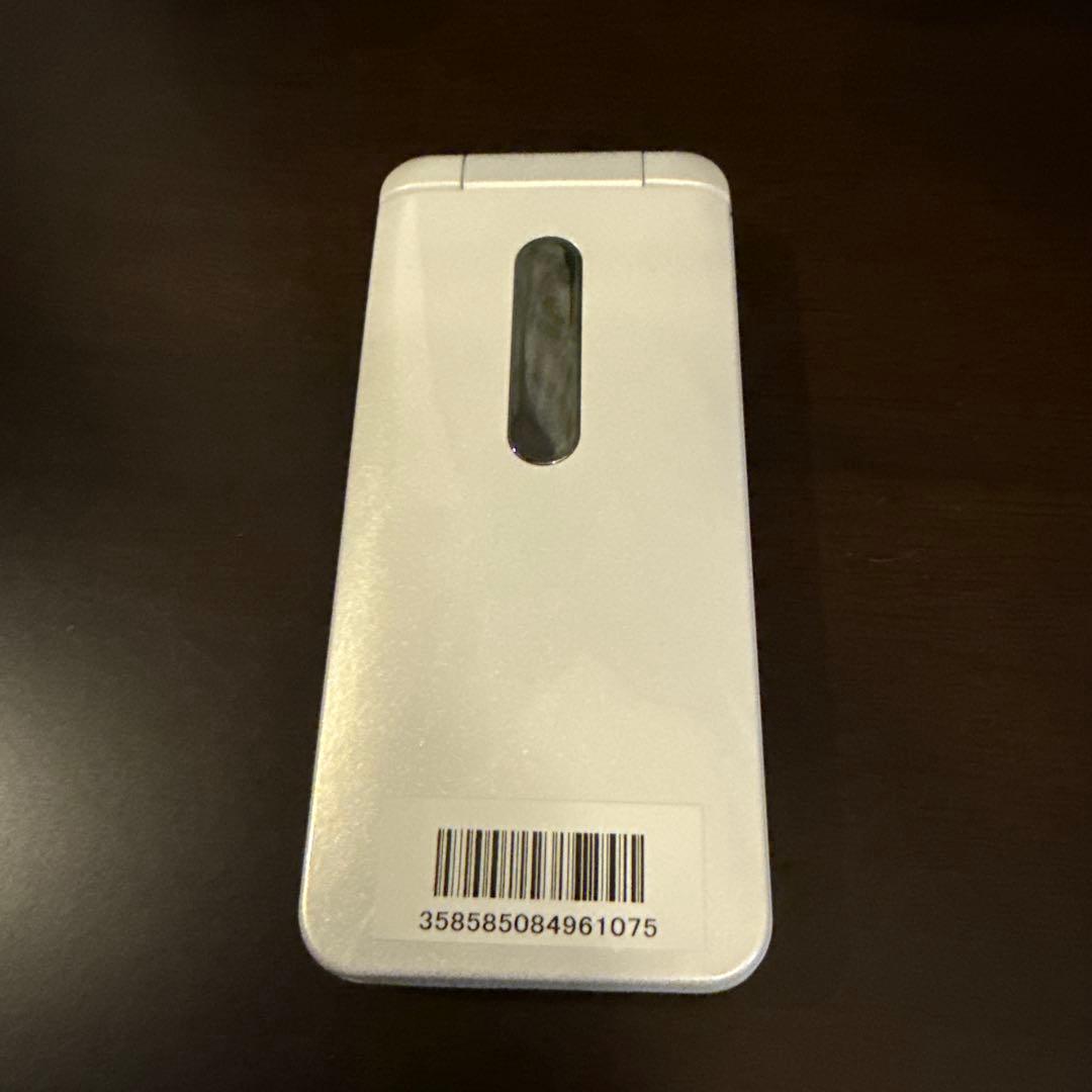 GRATINA 4G KYF31 ｜24時間以内発送