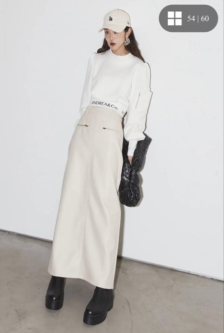 Andrea&Co アンドレアアンドコー　ロゴMA-1プルオーバー