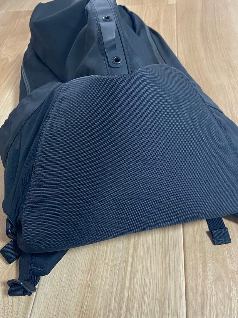 美品 ARC'TERYX アークテリクス Arro22 アロー22 バックパック