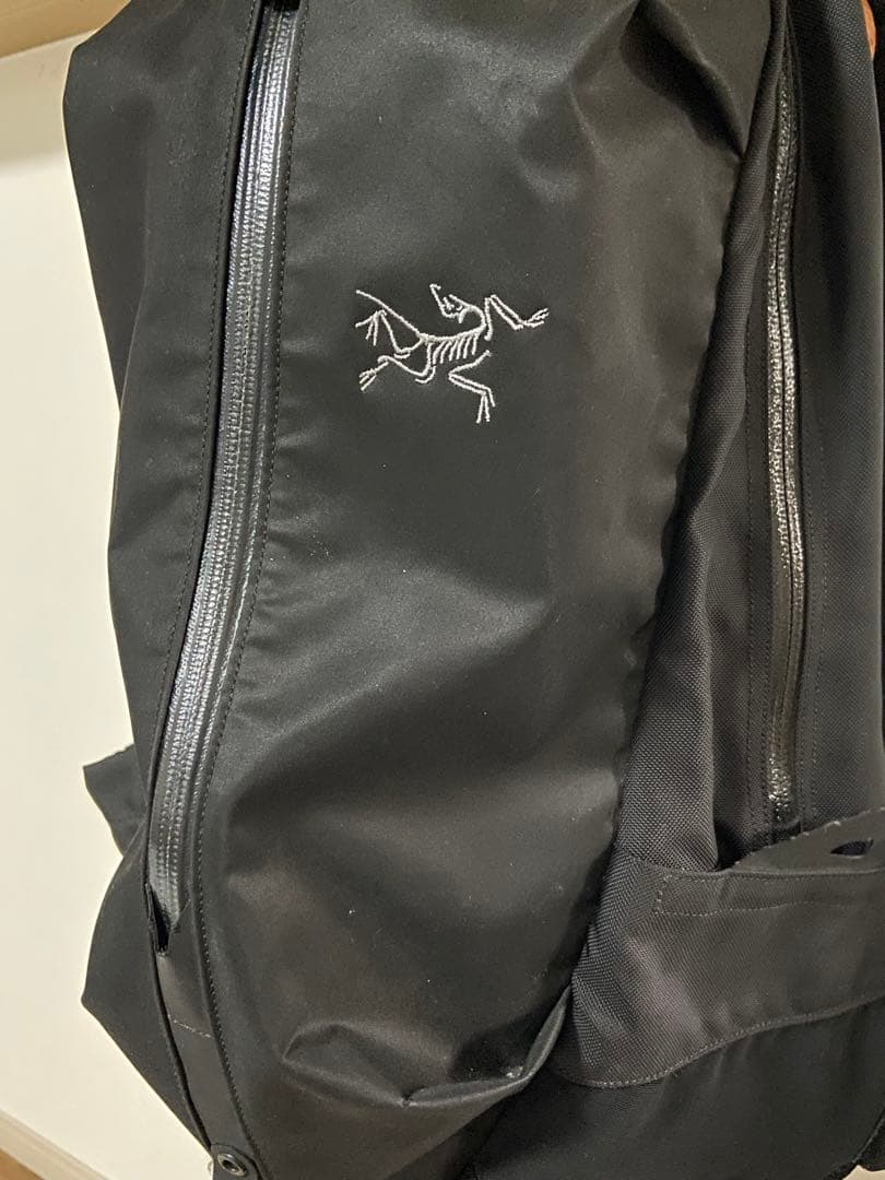 美品 ARC'TERYX アークテリクス Arro22 アロー22 バックパック