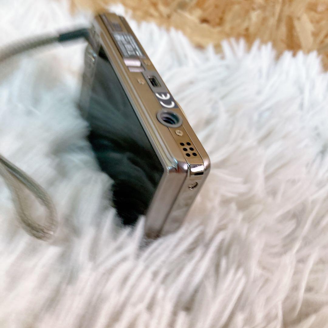 CASIO exilim ex-s10 デジタルカメラ　デジカメ