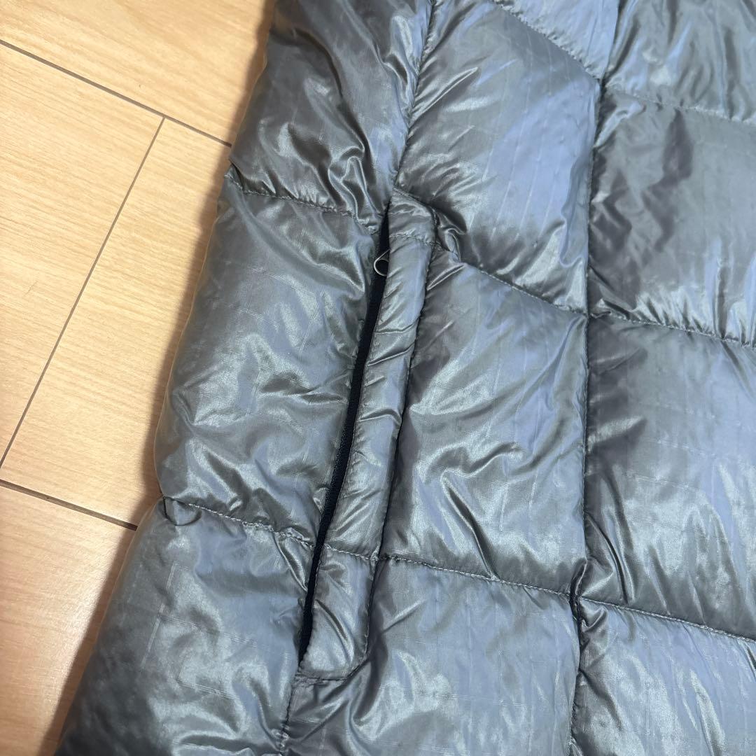 ムーンストーンダウンジャケット