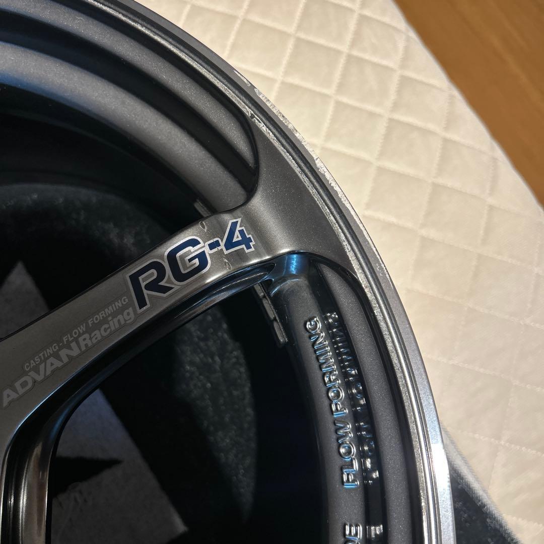 アドバン RG4 18インチ　3本セット