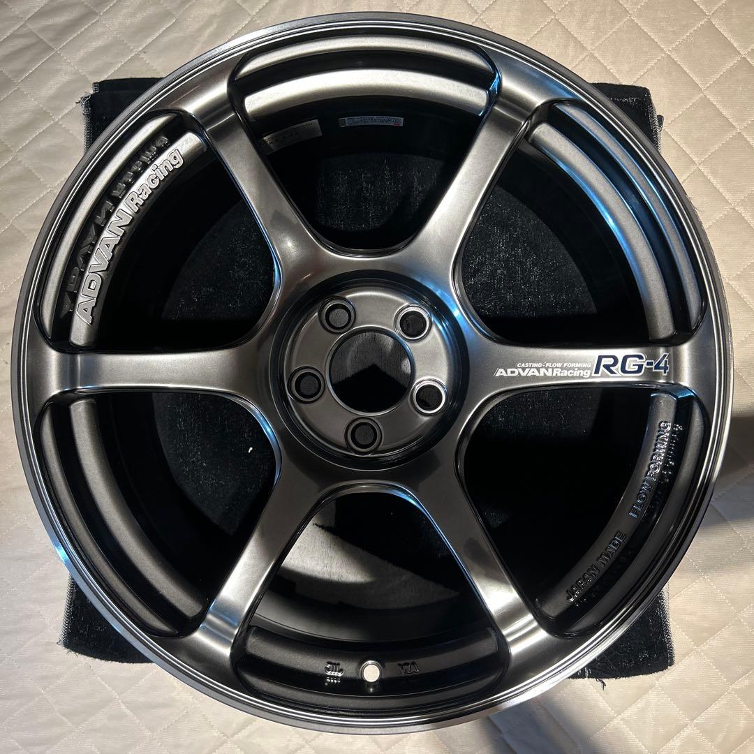 アドバン RG4 18インチ　3本セット