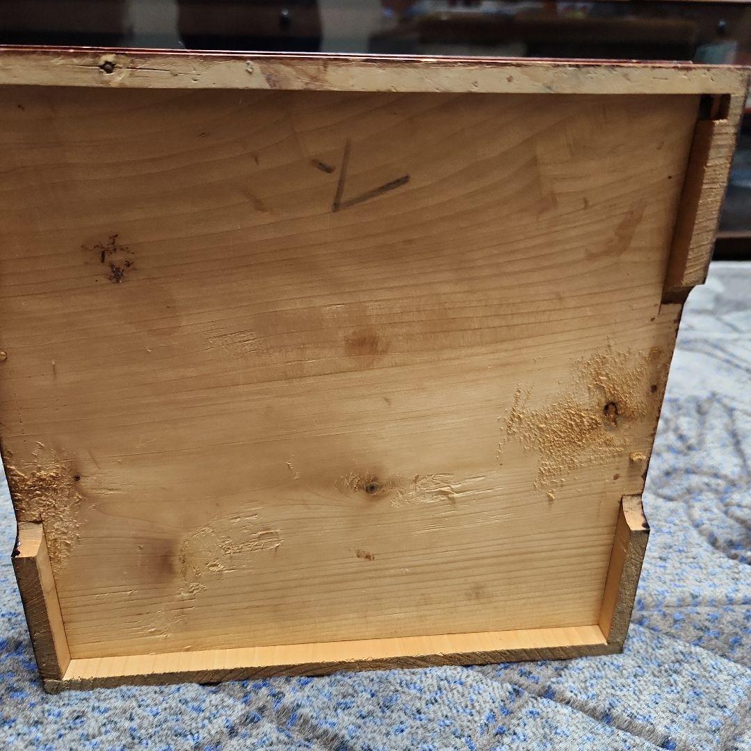 k*o様 蔵出し品！漆器 重箱 金箔装飾 5段　ケース付き