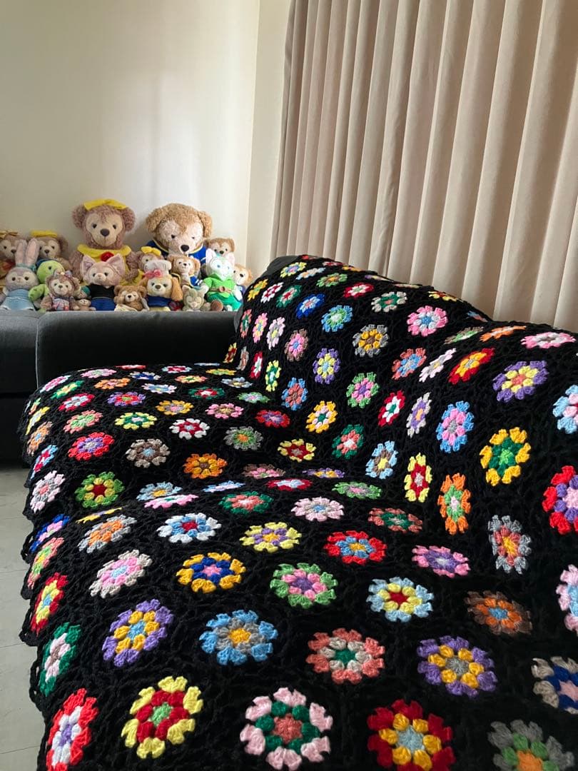 ソファーカバー　ベッドカバー　マルチカバー手編み　モチーフ編み　ハンドメイド