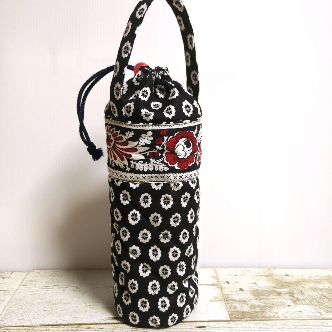 スクエアバッグ　ペットボトルカバー　大きなポーチ　ハンドメイド