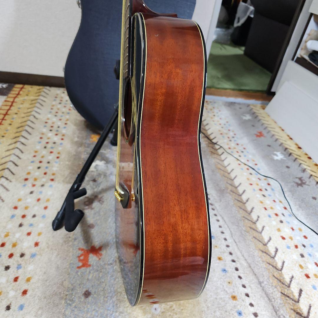 初代ヤマハCsf-60総単板パーラーギター。ヤマハハードケース付き