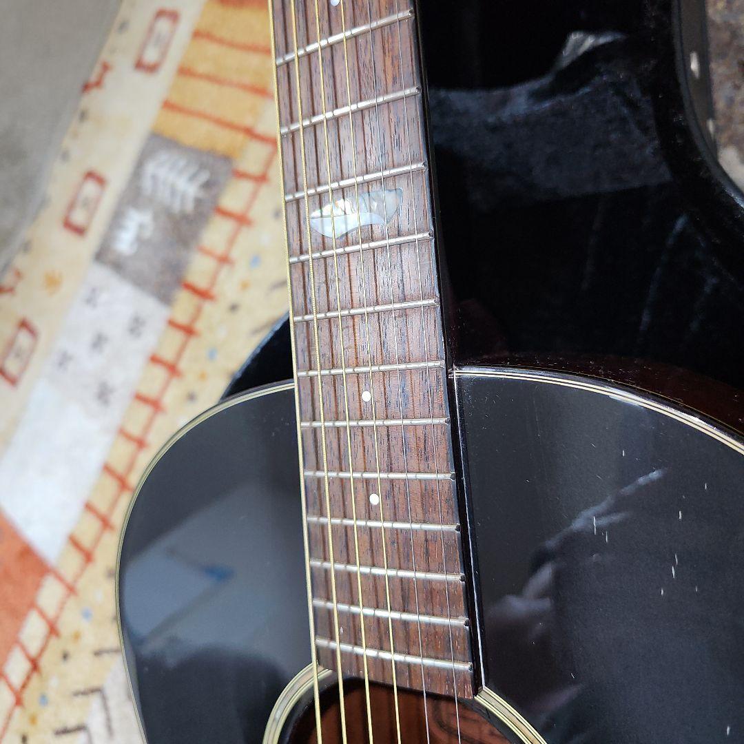 初代ヤマハCsf-60総単板パーラーギター。ヤマハハードケース付き