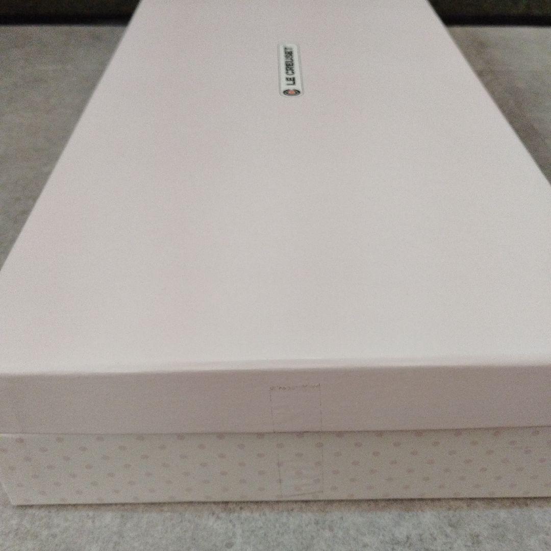 【未使用】ル・クルーゼ　ベビー　食器　7点　セット