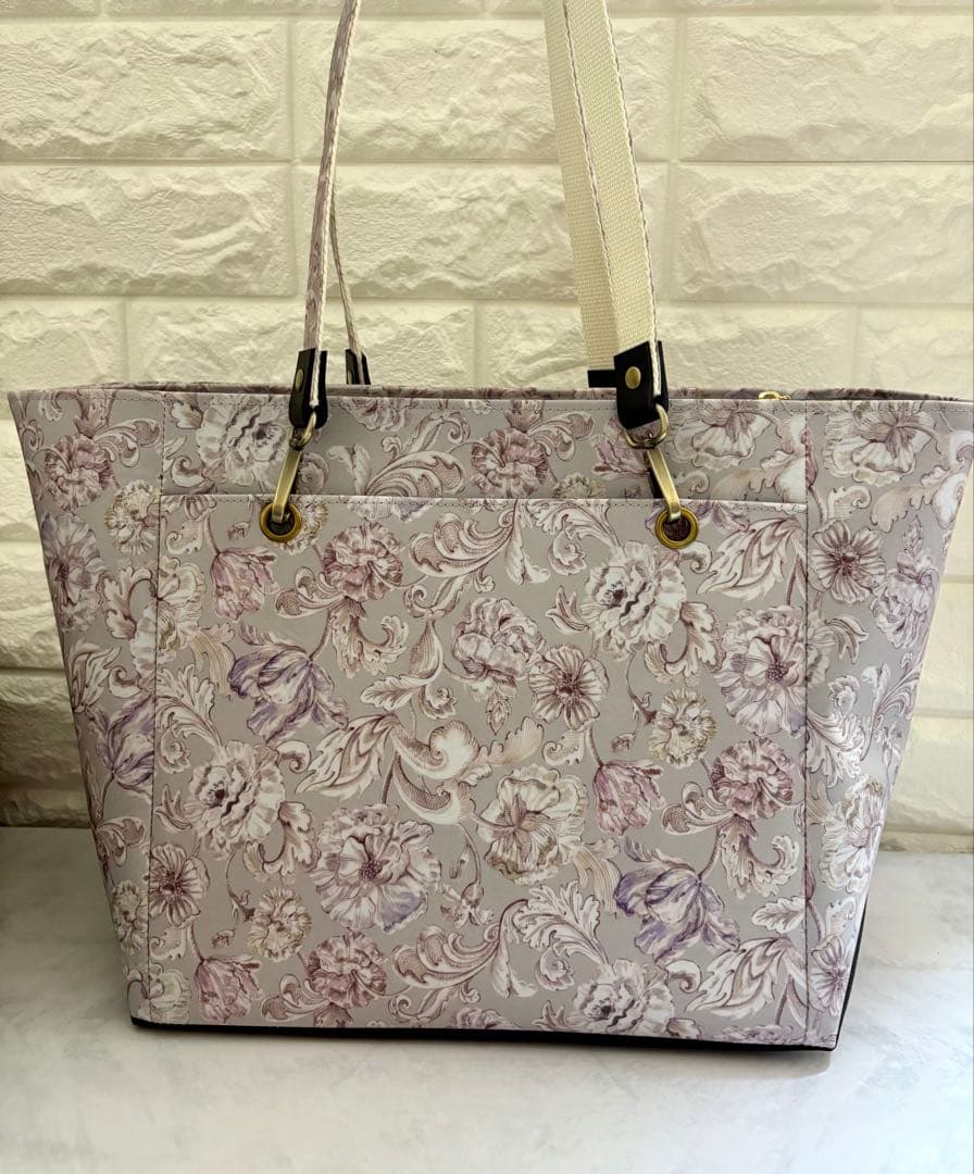 Momo mom様ハンドメイド　リバティ　バッグ　オーダーページ