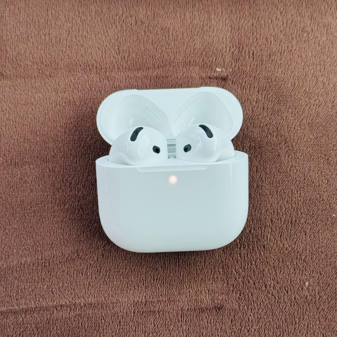 MoMoCoCo 【4】AirPods 第4世代 ANC搭載 保証あり