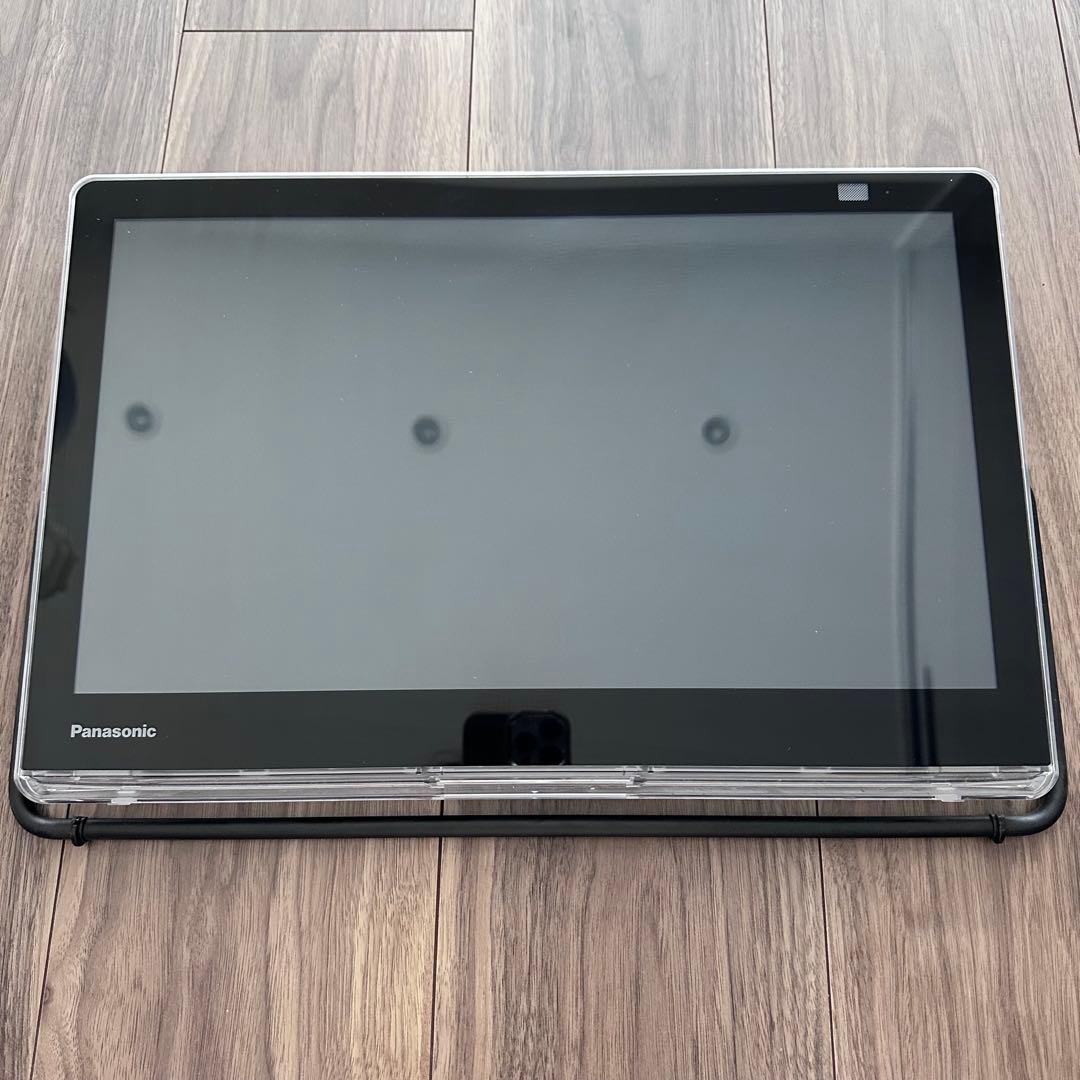 ubon_　防水ポータブルテレビ「プライベート・ビエラ」UN-15L11D