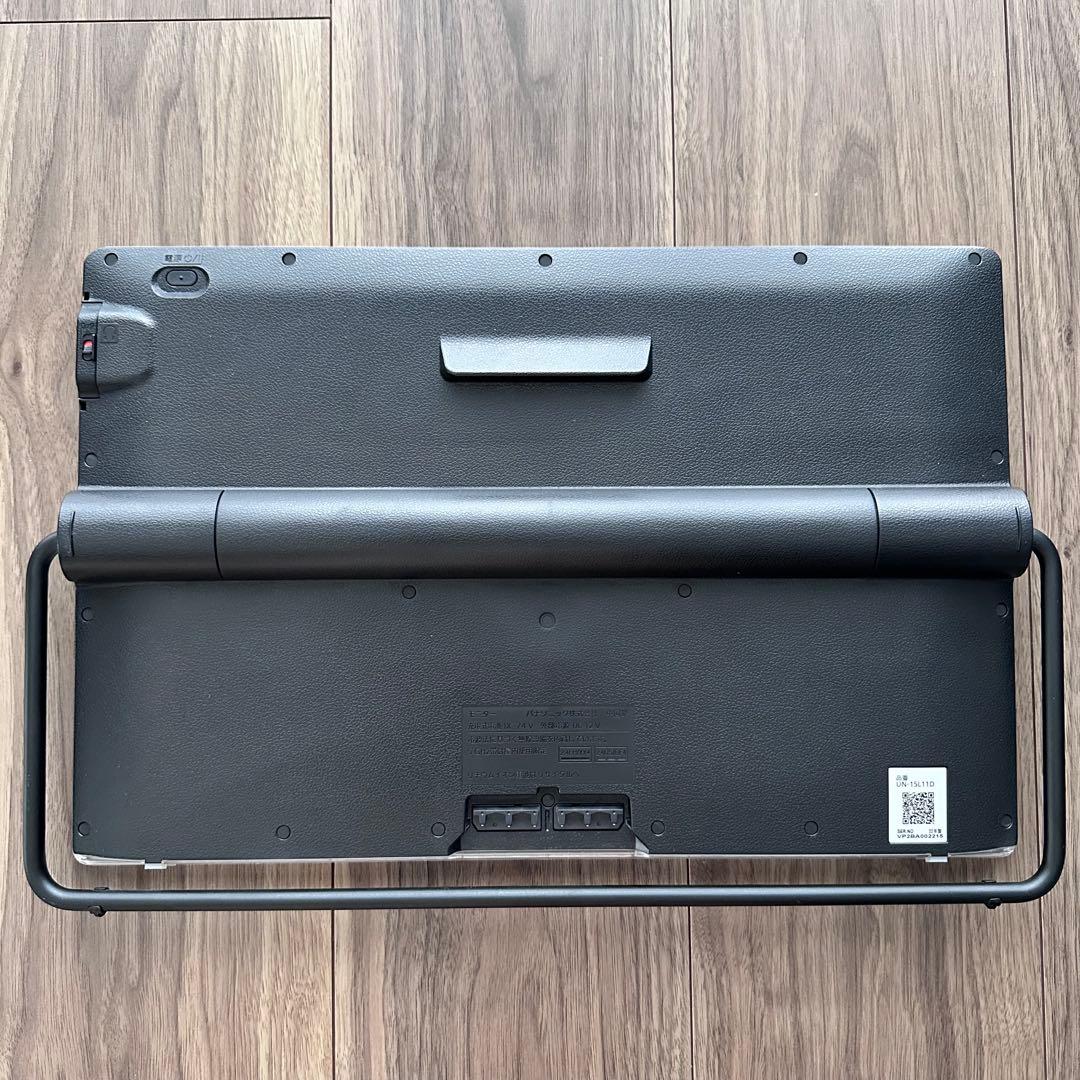 ubon_　防水ポータブルテレビ「プライベート・ビエラ」UN-15L11D