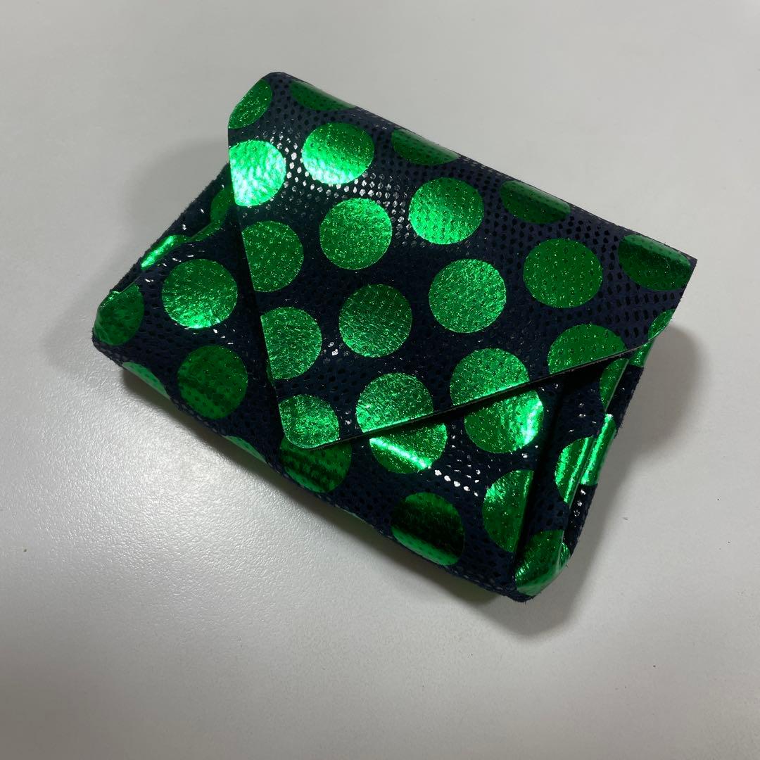 carmine カーマイン 水玉ドット 箔押し レザー ミニウォレット