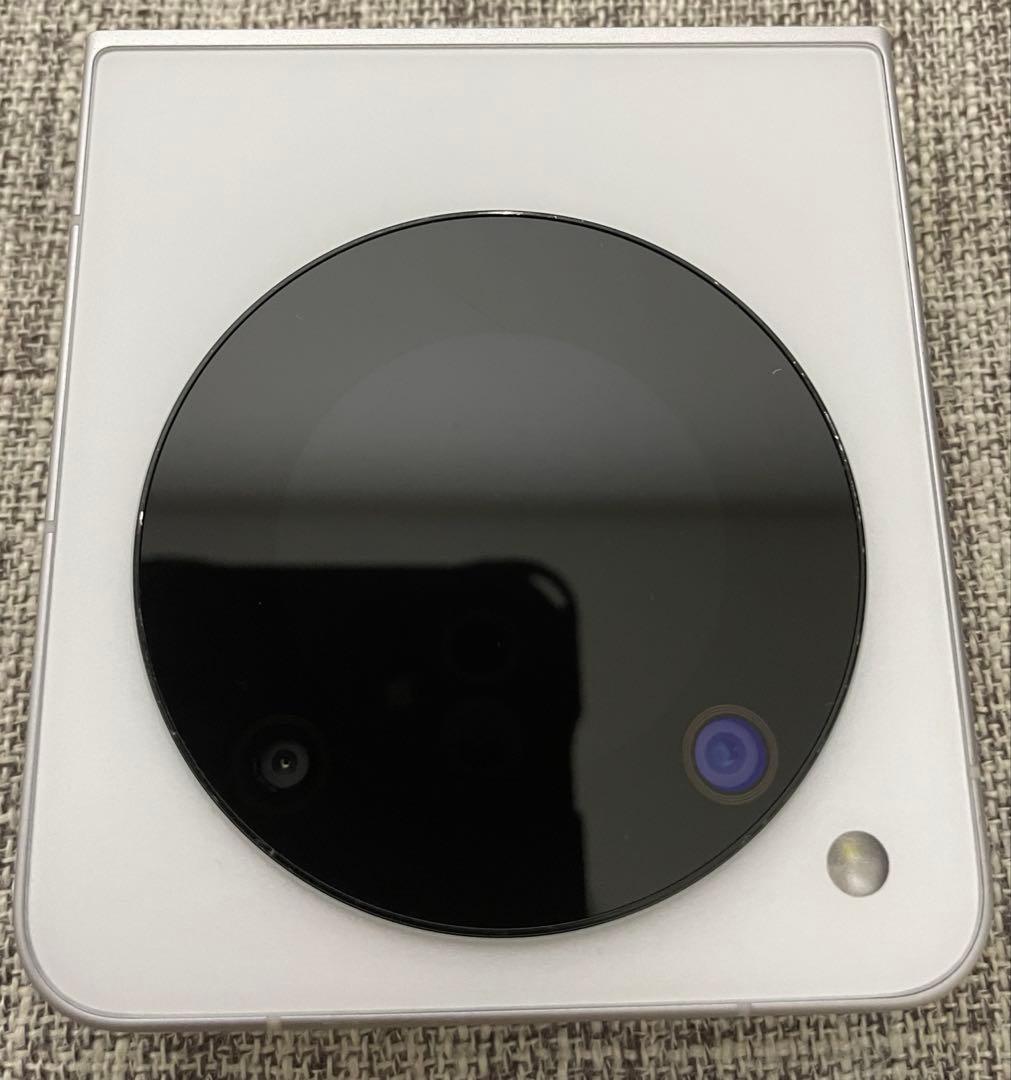 Libero Flip Y!mobile 本体　ホワイト 【中古品】