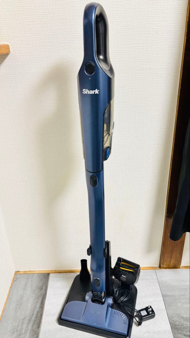Shark充電式サイクロンスティッククリーナーCH966JBJ 掃除機 シャーク