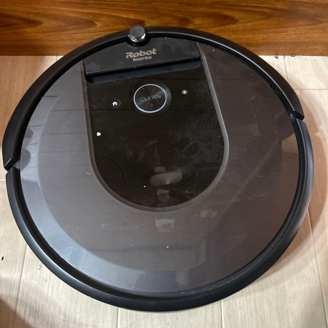 アイロボット　ルンバ　I7 本体のみ