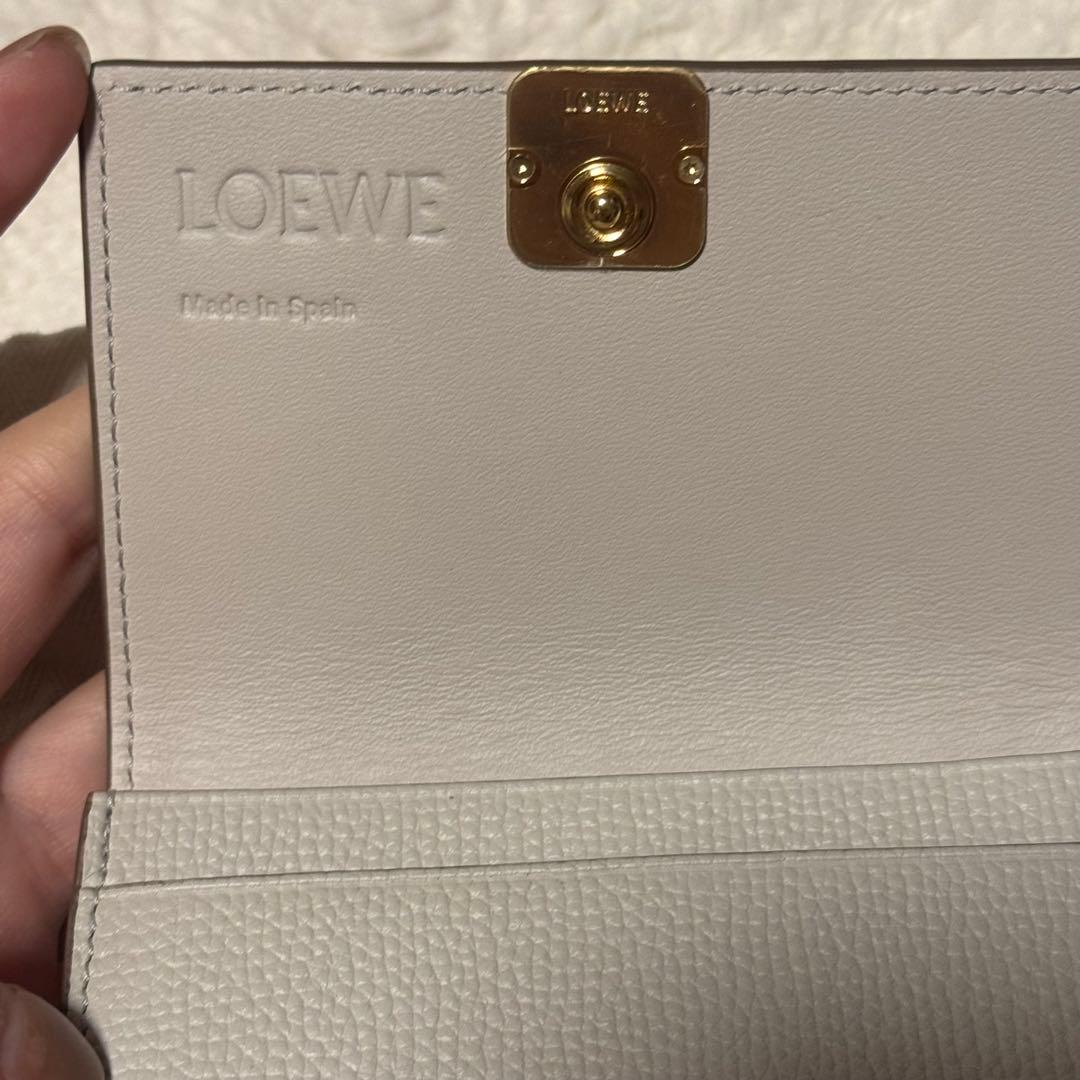 新品　ロエベLOEWE 名刺入れ アナグラムビジネスカードホルダーライトゴースト