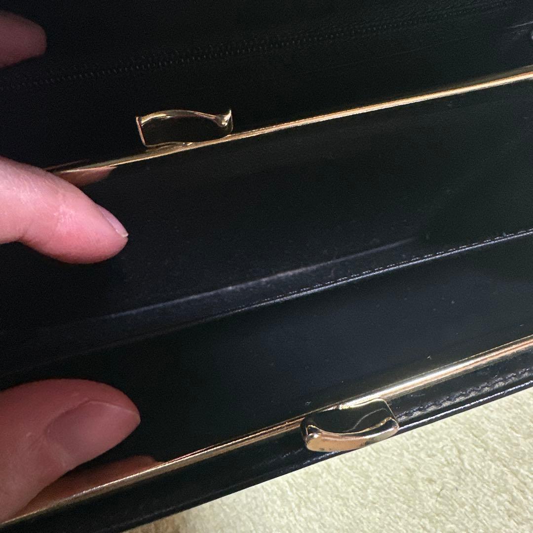 CELINE ダークブラウン ドット柄 長財布