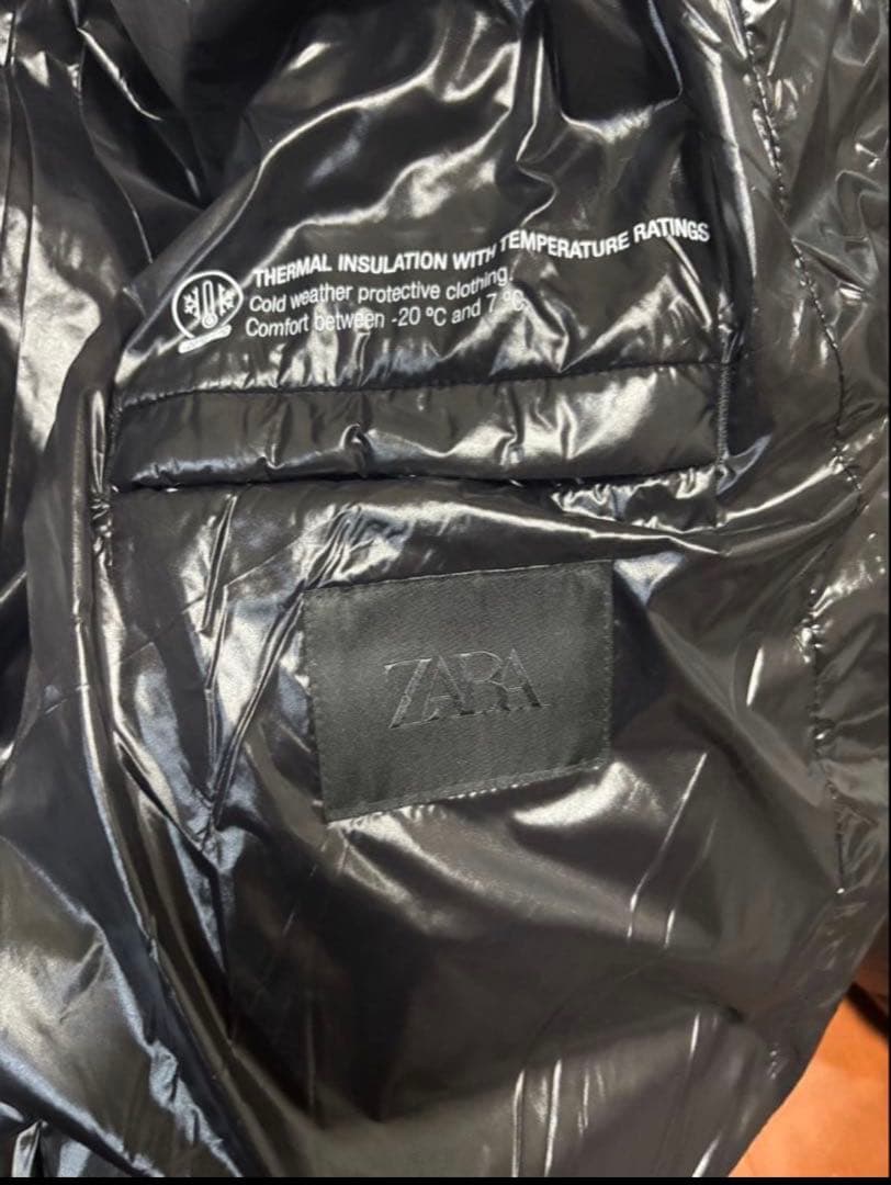 ZARA ブラック ダウンジャケット