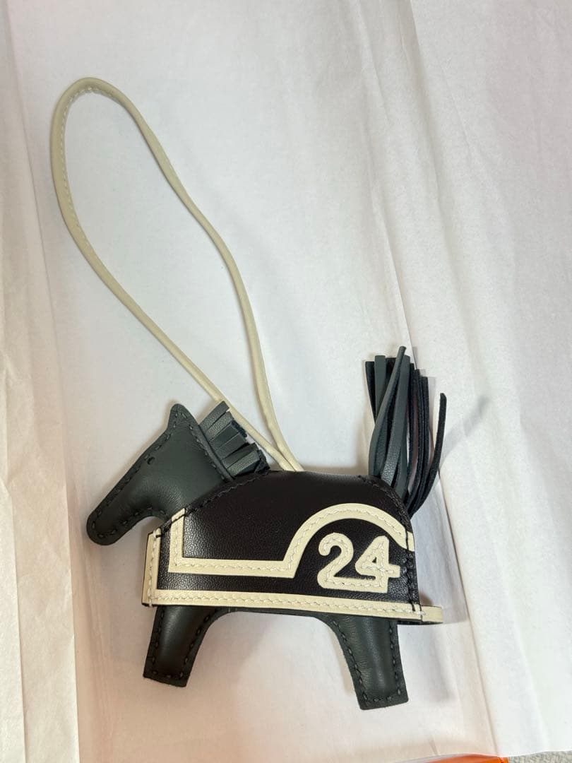 【新品】エルメス　ロデオチャーム　ロベオ24 エルメス　クレ　ブラック