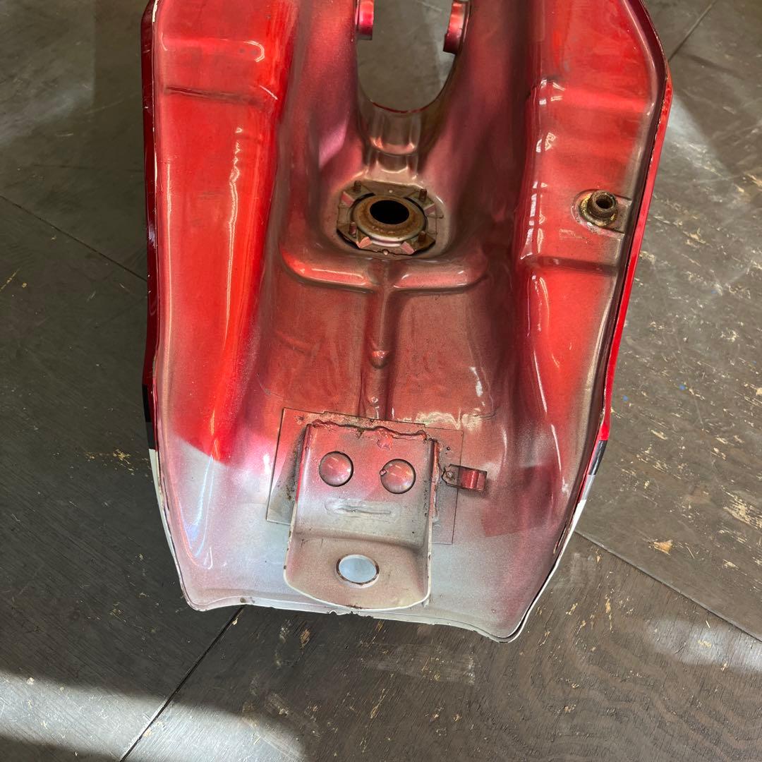 ② CBX400F HONDA ガソリンタンク 赤