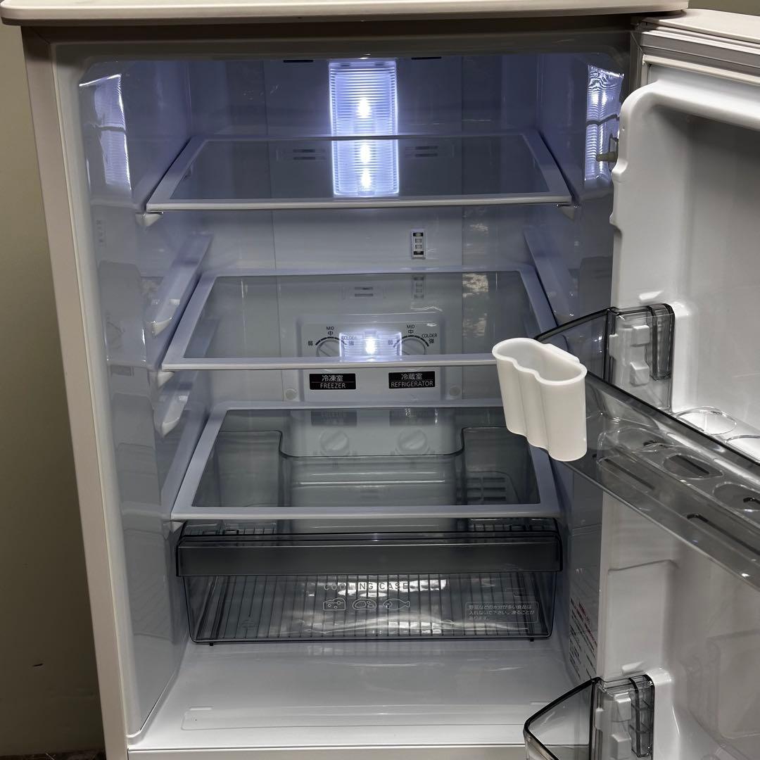 ◯送料込！設置対応◎2024年製 三菱 146L 冷凍冷蔵庫 MR-P15K-W