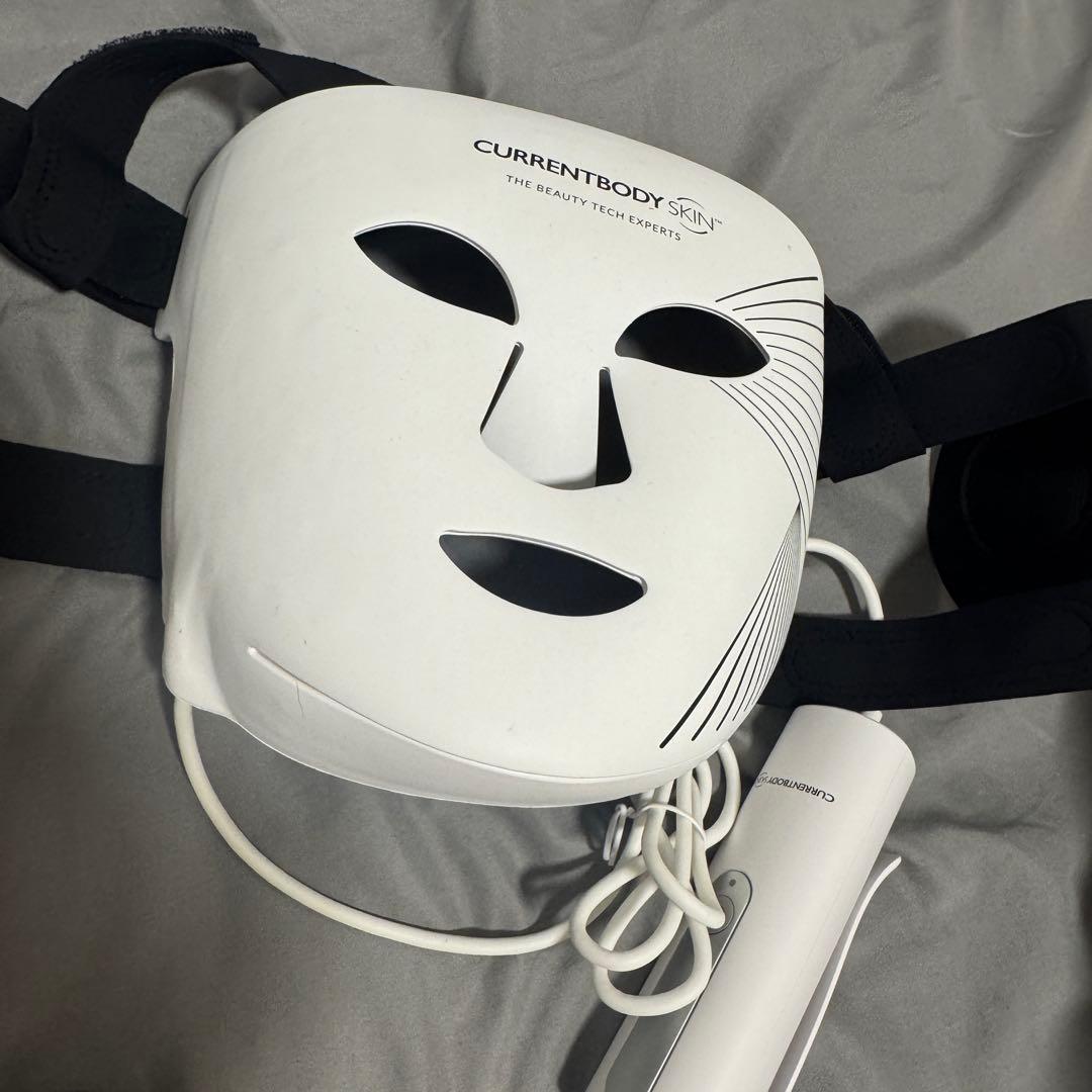 美品！CURRENTBODY ライトセラピーマスクシリーズ