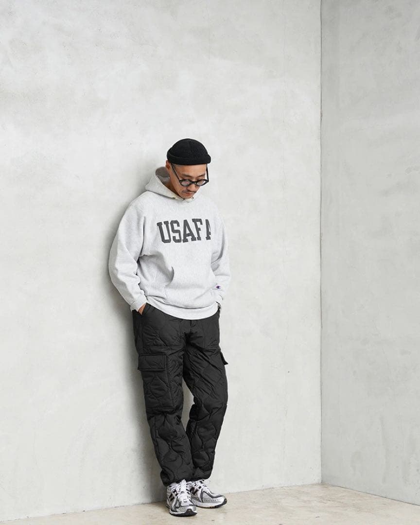 TAION タイオン MILITARY LINE カーゴダウンパンツ　ブラック