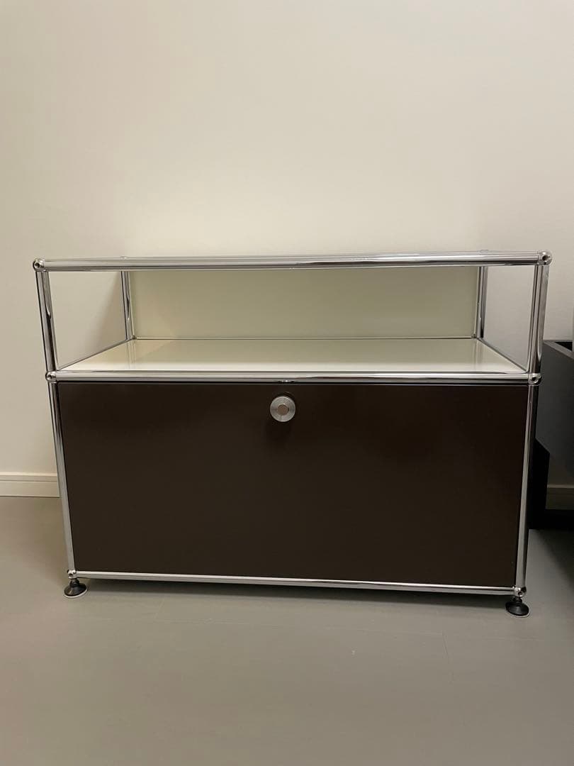 USM ハラー　2段キャビネット　サイドボード