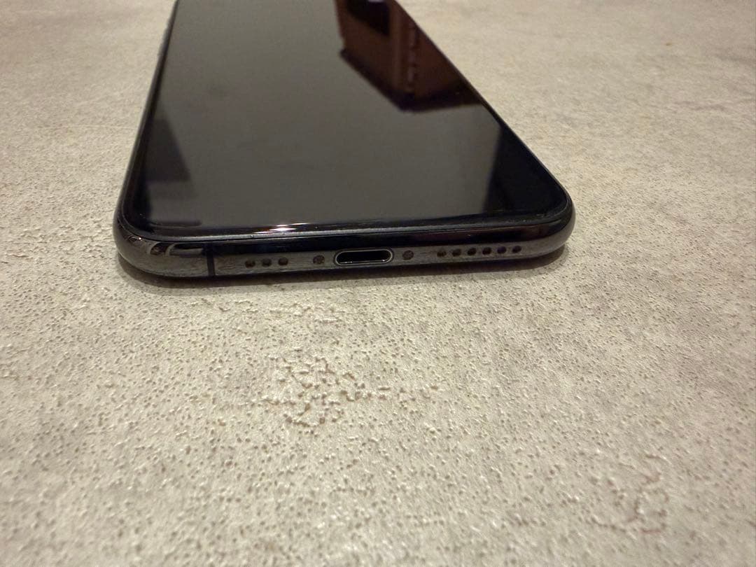 Apple iPhone 11 Pro 256GB スペースグレー 本体のみ