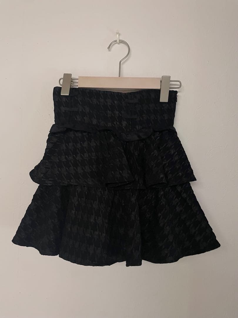 pium ティアードフリルドーリーミニスカート