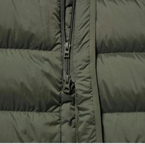 ユニクロ　ウルトラライトダウンフーデッドコート　ブラック　Ｌ