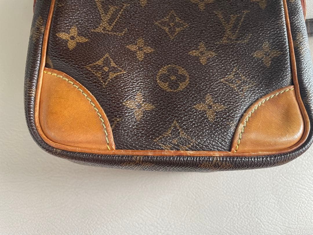 ルイヴィトンアマゾン　ショルダーバッグ