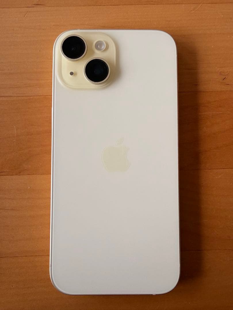 iPhone15イエロー 256G 88%MagSafeケース3点