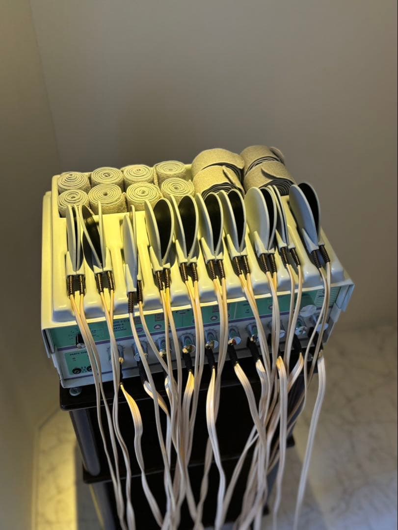 みずき スーパーEMS （筋波動発生装置）　業務用