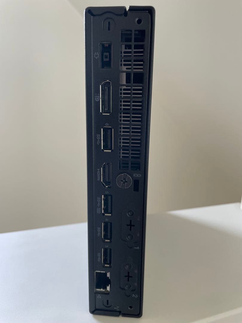 美品 Lenovo ThinkCentre M70q i3 第10世代 ミニPC