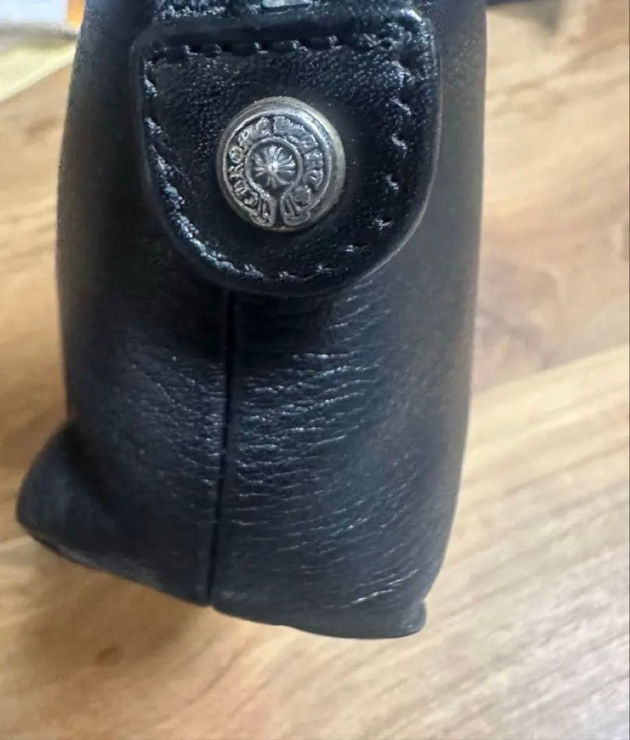クロムハーツ　クロスパッチ付き　レザーポーチ　Chrome Hearts