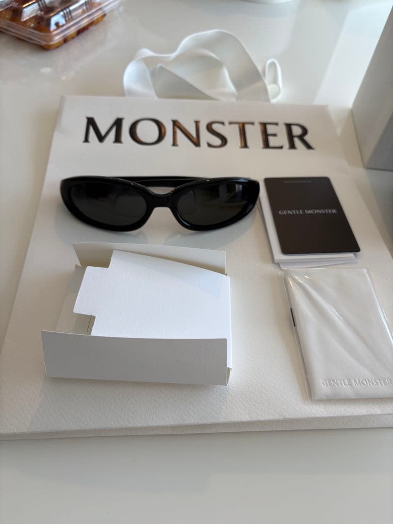 小物 GENTLE MONSTER Monde 01 a