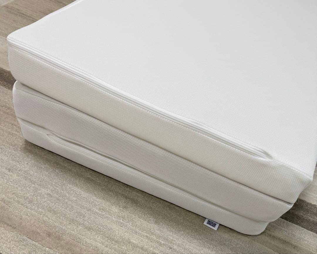 エアウィーヴ　マットレス　三つ折り