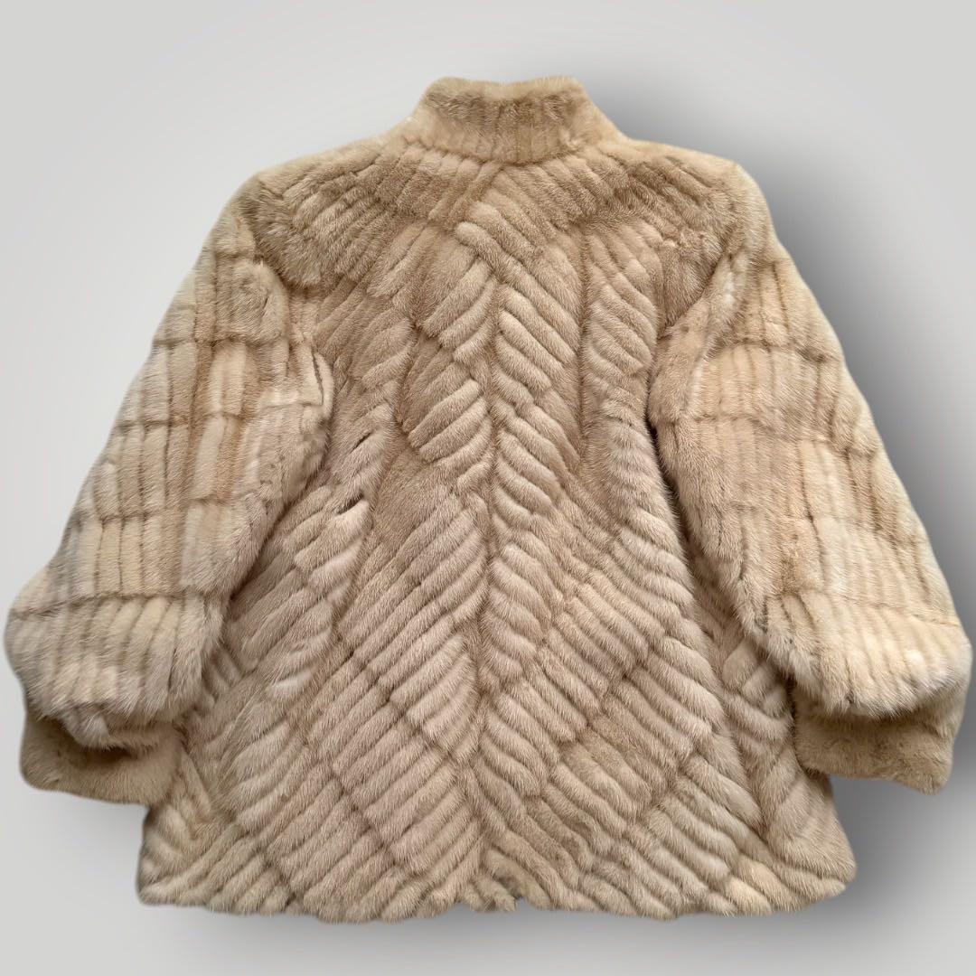 美品 本毛皮 ホワイトミンク ミンク ファーコート リアルファー