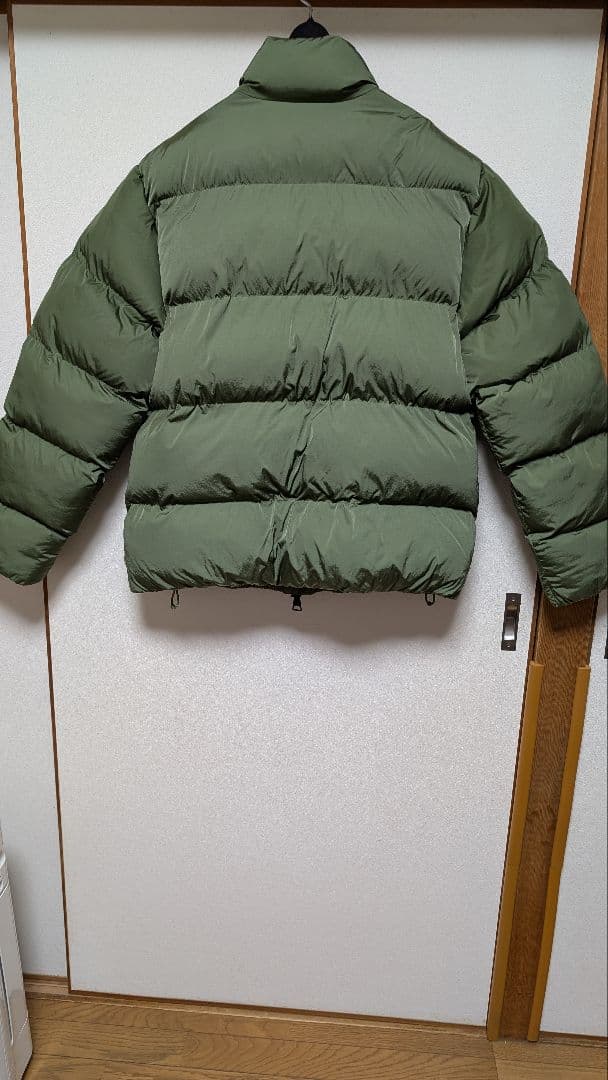 エアジョーダン エッセンシャル パファー ジャケット