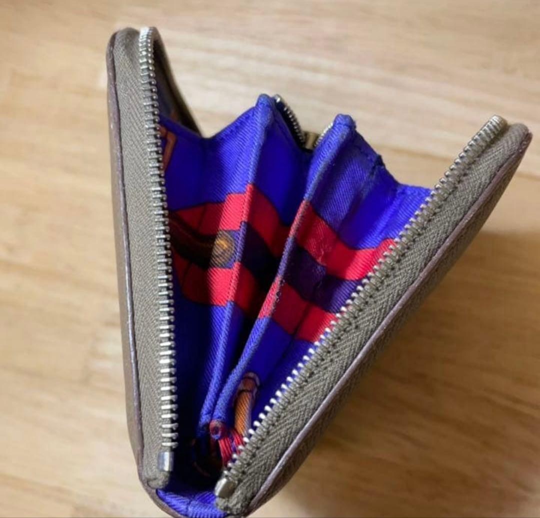 エルメス　シルクイン　コンパクト　金具新品