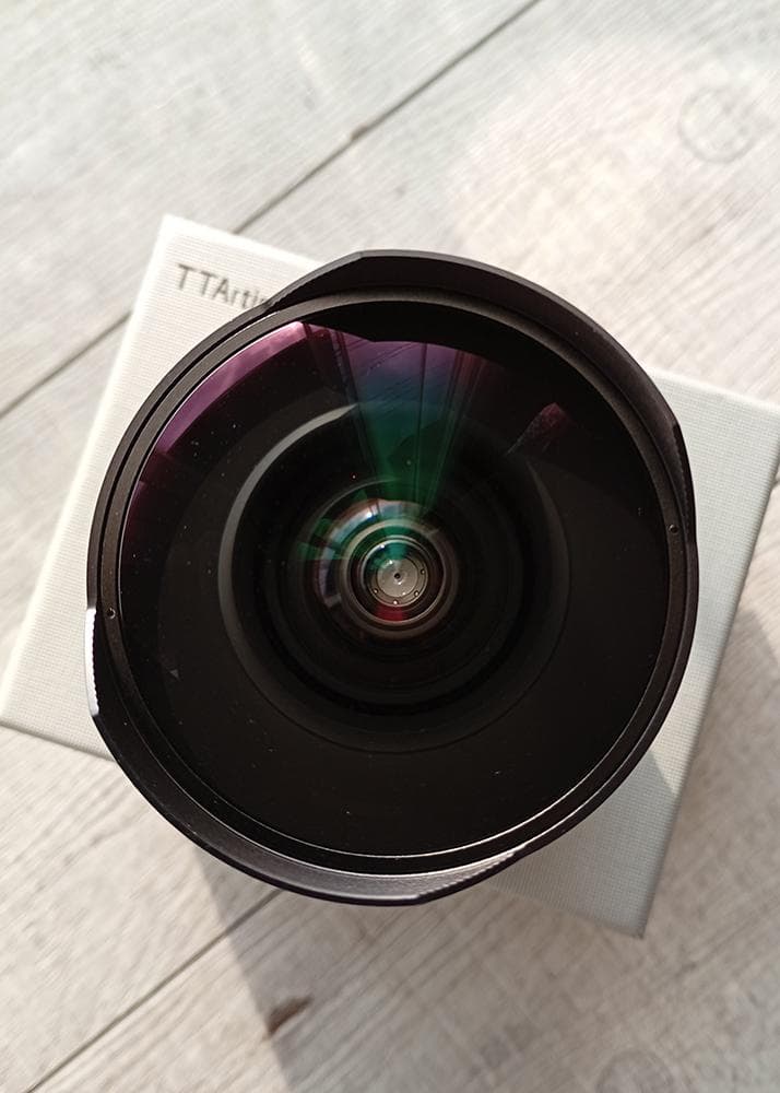 TTArtisan 11mm F2.8 フィッシュアイレンズ