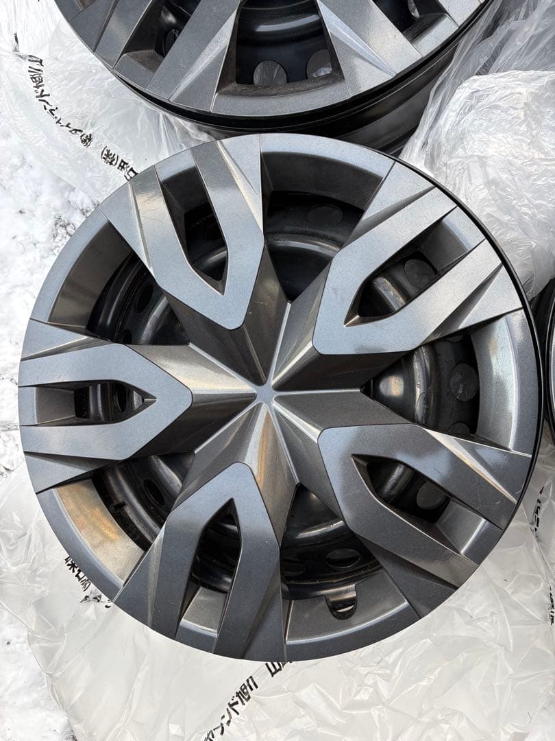 17インチ 60プリウストヨタ純正ホイール キャップとスチールホイール4個セット