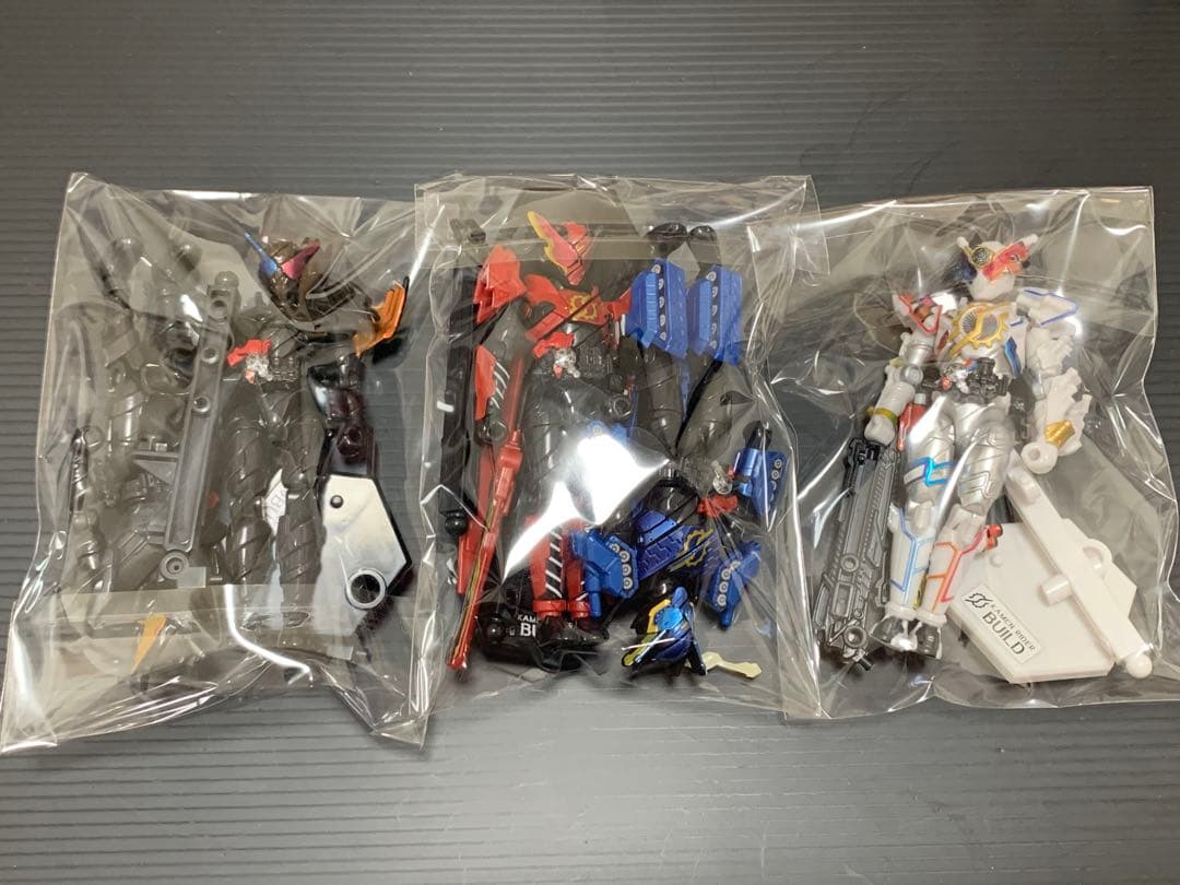 仮面ライダービルド 創動 40体+αセット(組立済現状品)2017〜18年当時品