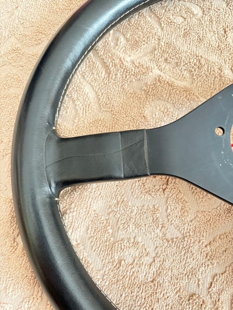 MOMO 3本スポーク レザーステアリング 36φ mystere ミステール