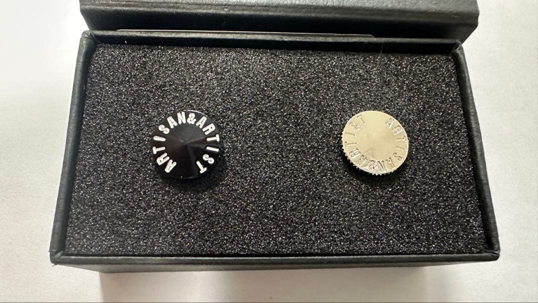 未使用　アルチザン&アーティスト　ライカ　レリーズボタン　ブラック&シルバー